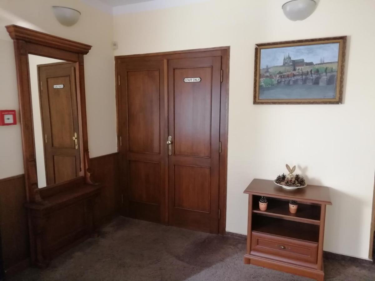 Villa Andy Prag Dış mekan fotoğraf